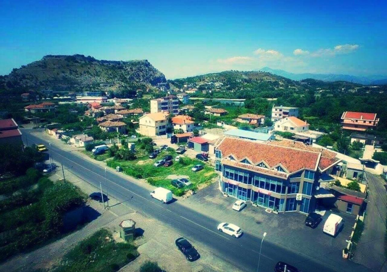 Hotel Ambasador Bahcallek ภายนอก รูปภาพ